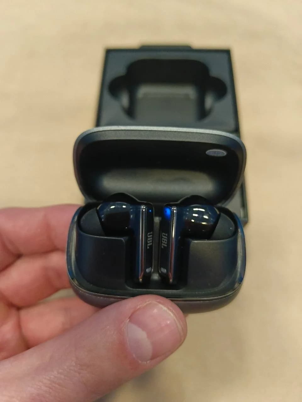 Беспроводные наушники JBL tour pro 6